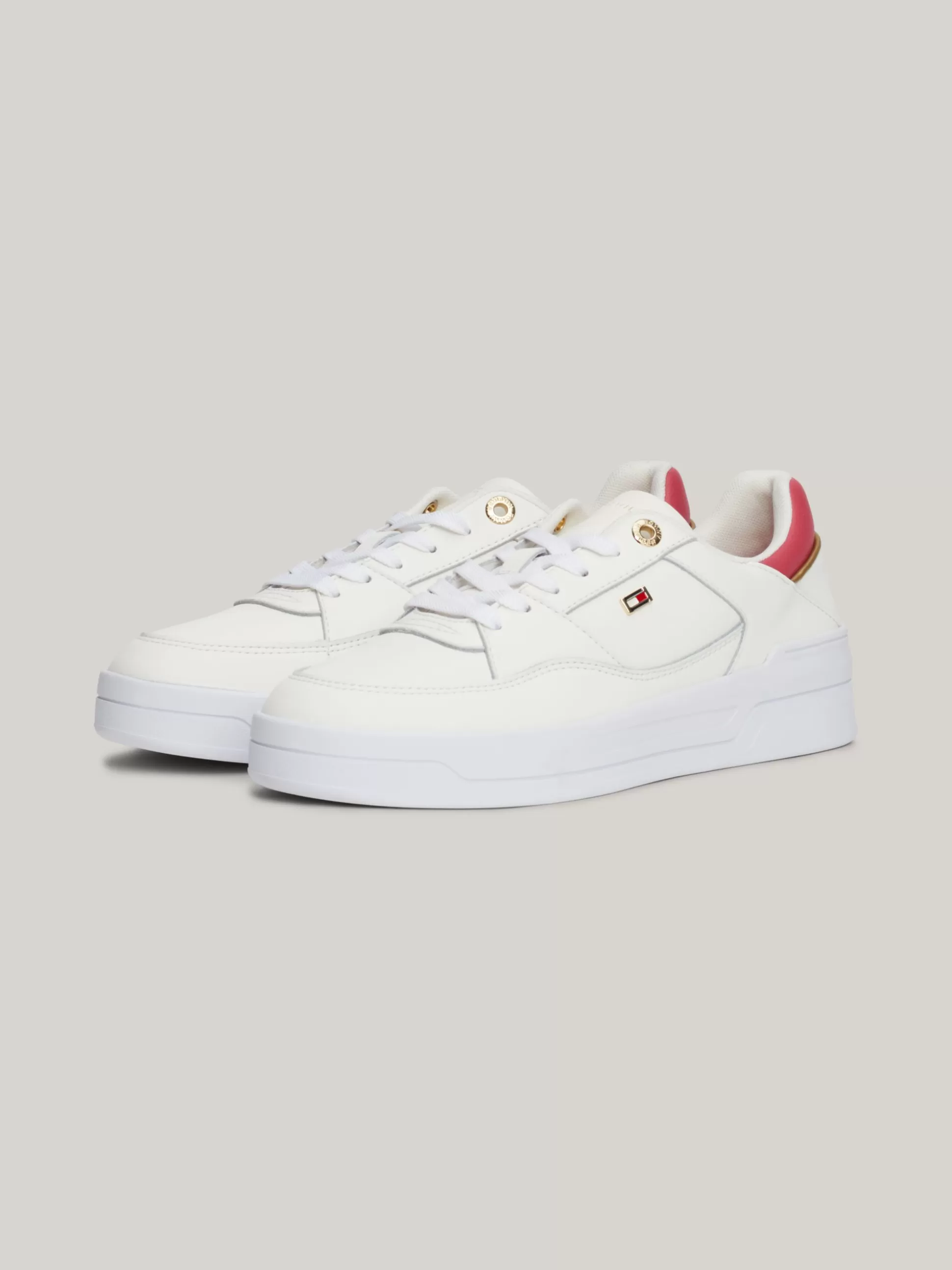 Tommy Hilfiger Sneakersy^Buty Sportowe Z Emaliowaną Flagą