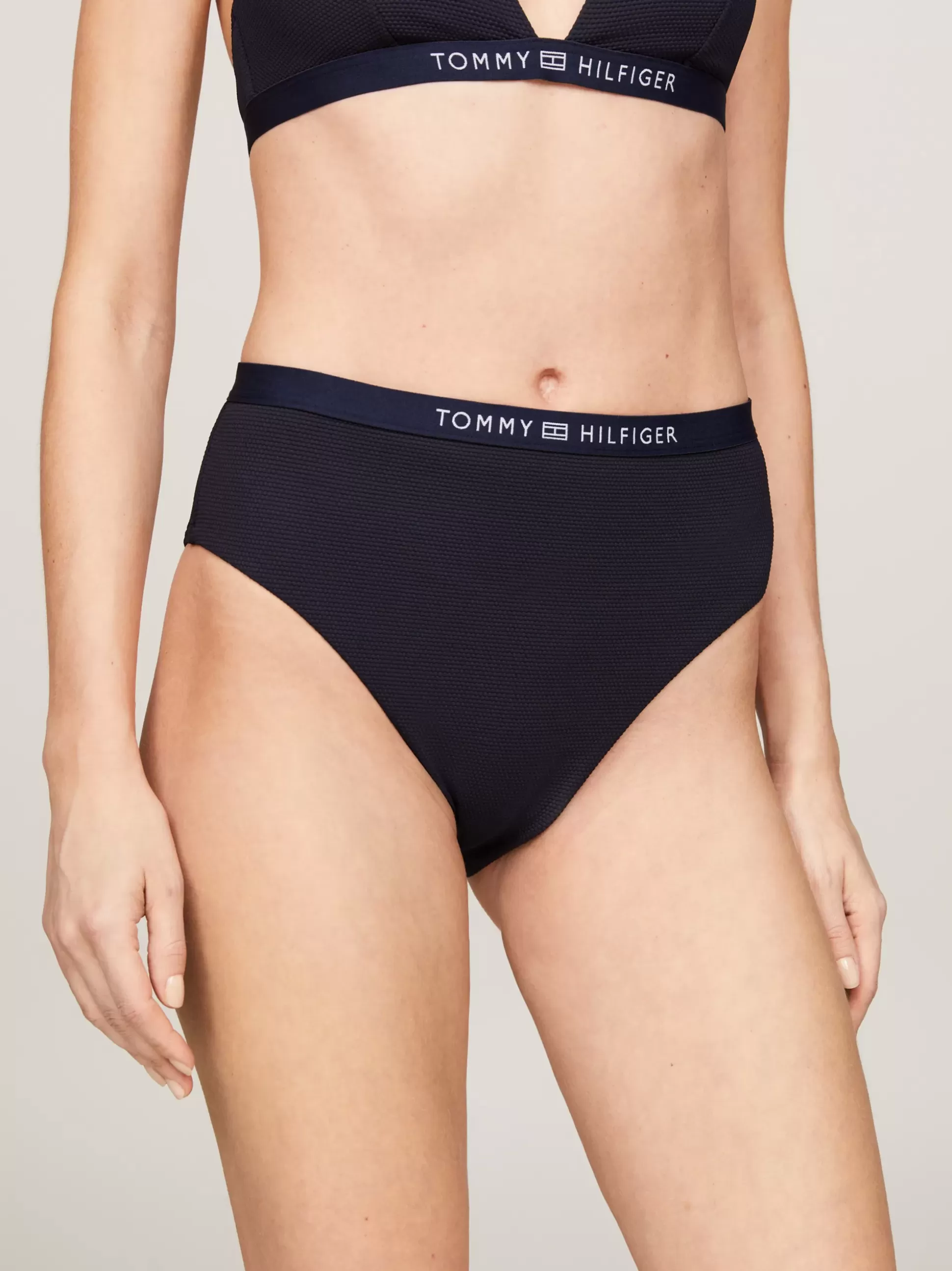 Tommy Hilfiger Stroje Kąpielowe^Dół Od Bikini O Fasonie Cheeky Z Wysokim Stanem