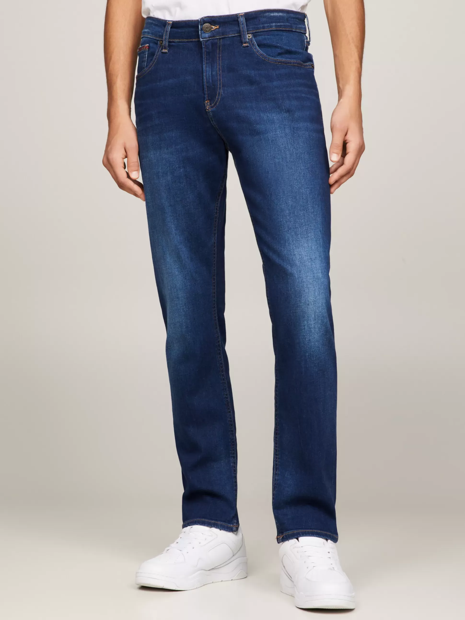 Tommy Hilfiger Jeansy^Jeansy Ryan O Regularnym Kroju Z Prostymi Nogawkami I Efektem Wyblaknięcia