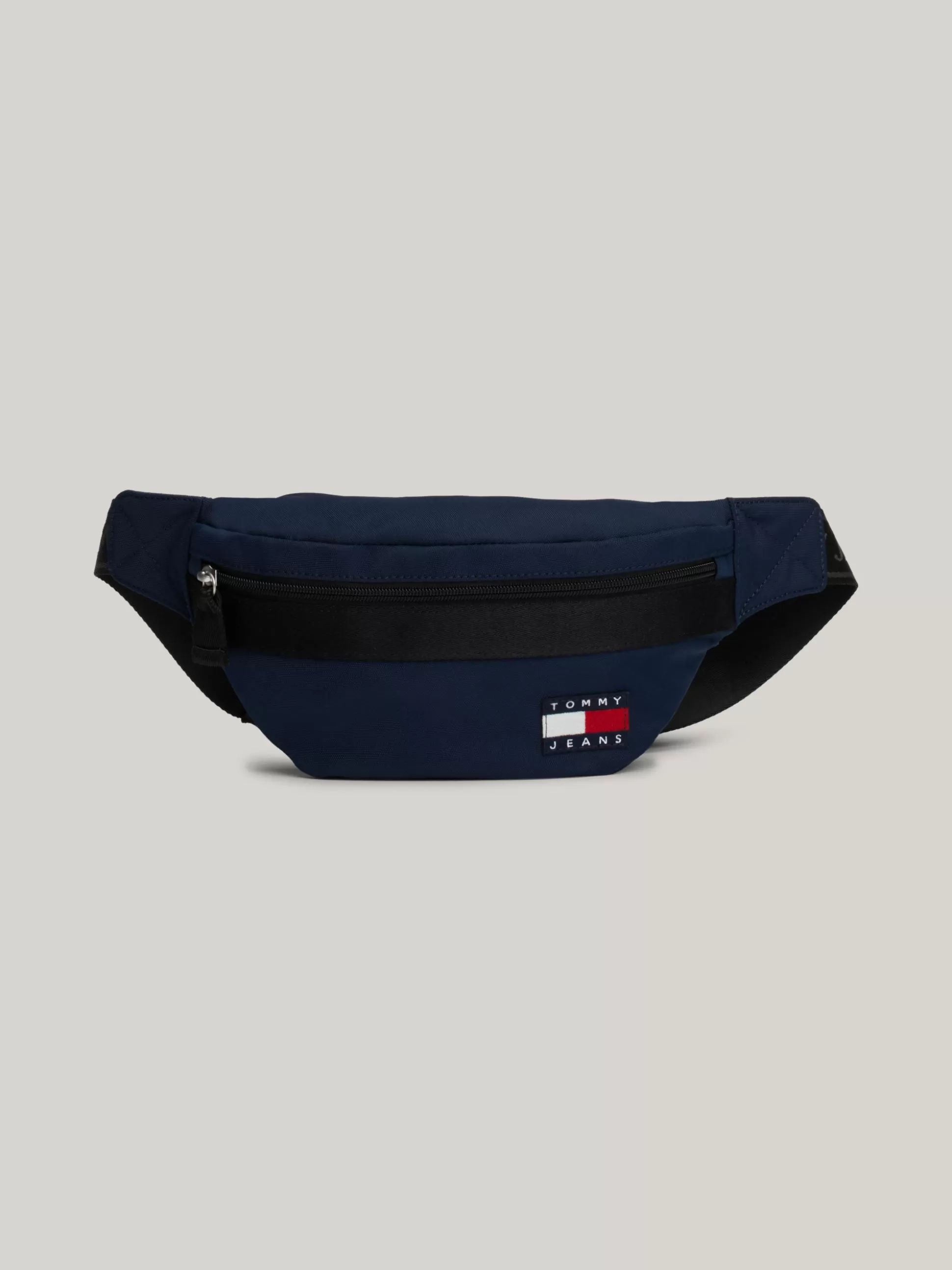 Tommy Hilfiger Torebki Na Pasku^Nerka Essential Z Powtórzonym Logo Na Pasku