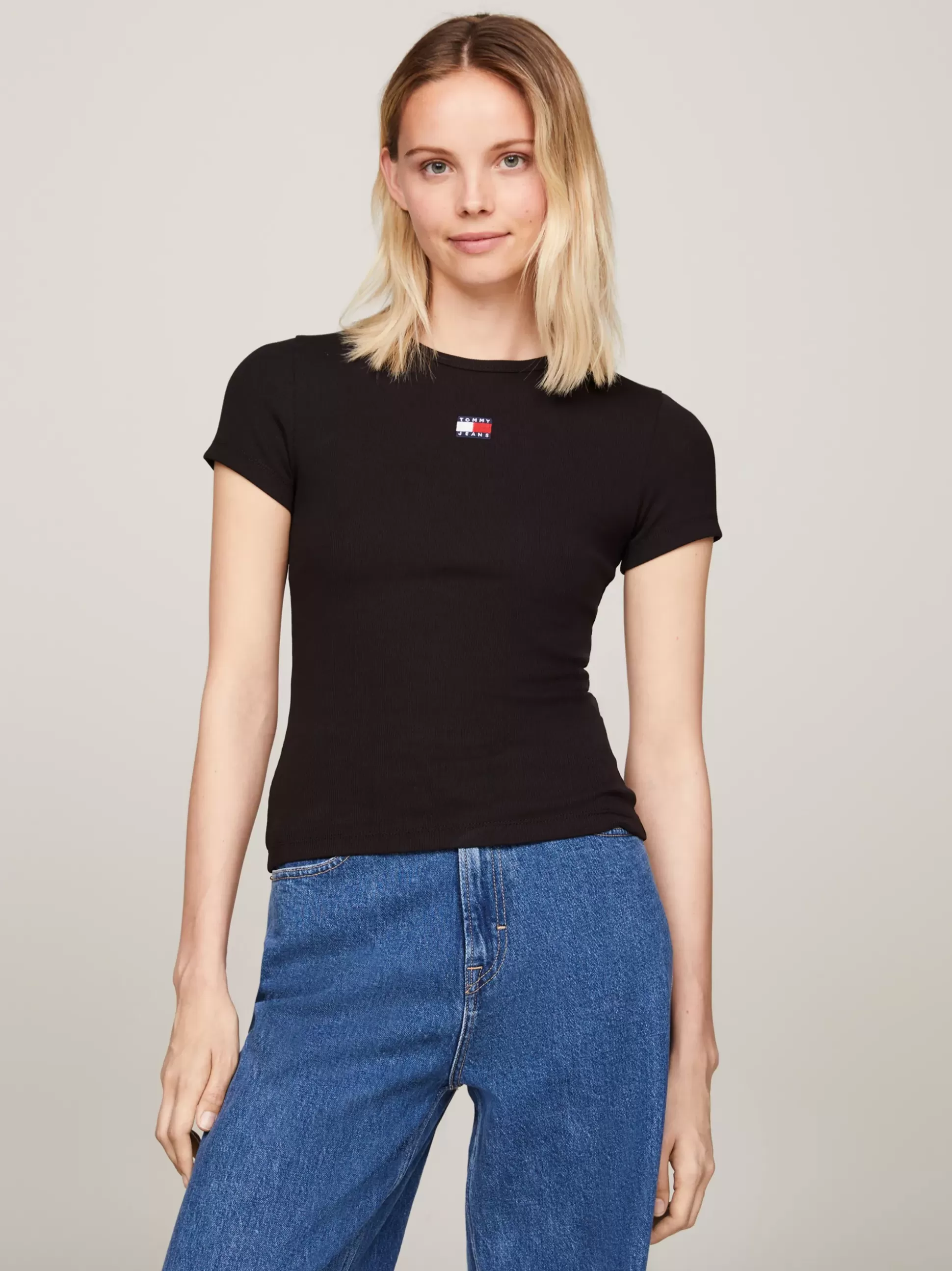 Tommy Hilfiger T-Shirty^Prążkowany T-shirt Z Naszywką Tommy