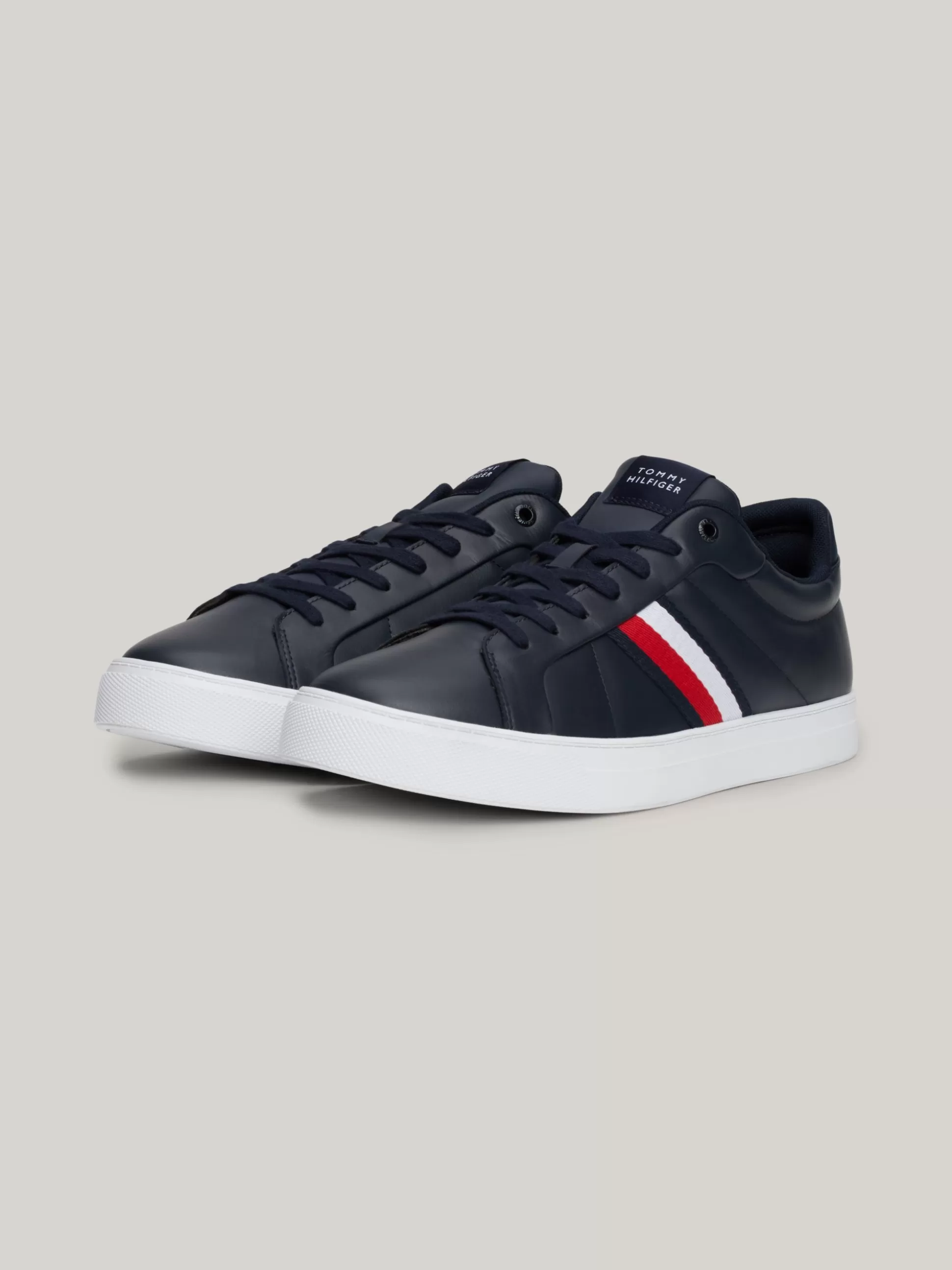 Tommy Hilfiger Sneakersy^Skórzane Buty Sportowe Z Sygnowaną Taśmą