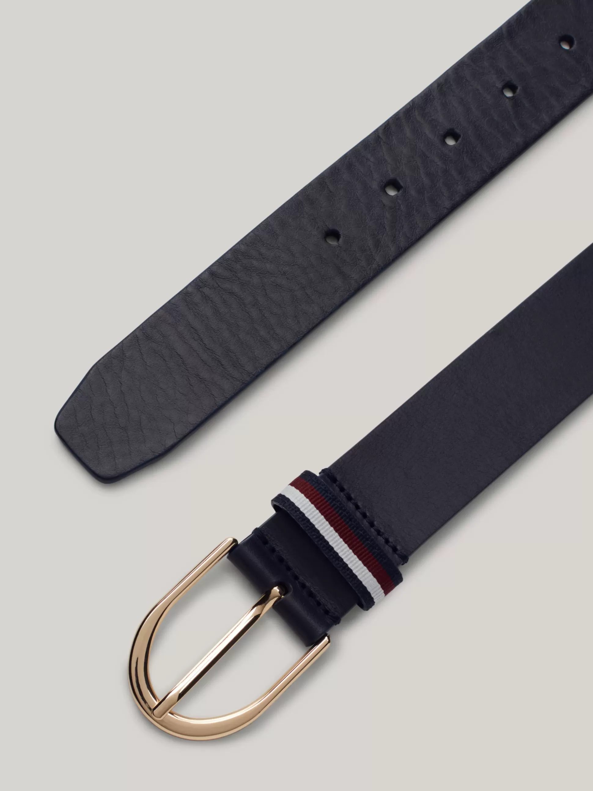 Tommy Hilfiger Paski^Skórzany Pasek Corporate Z Okrągłą Sprzączką