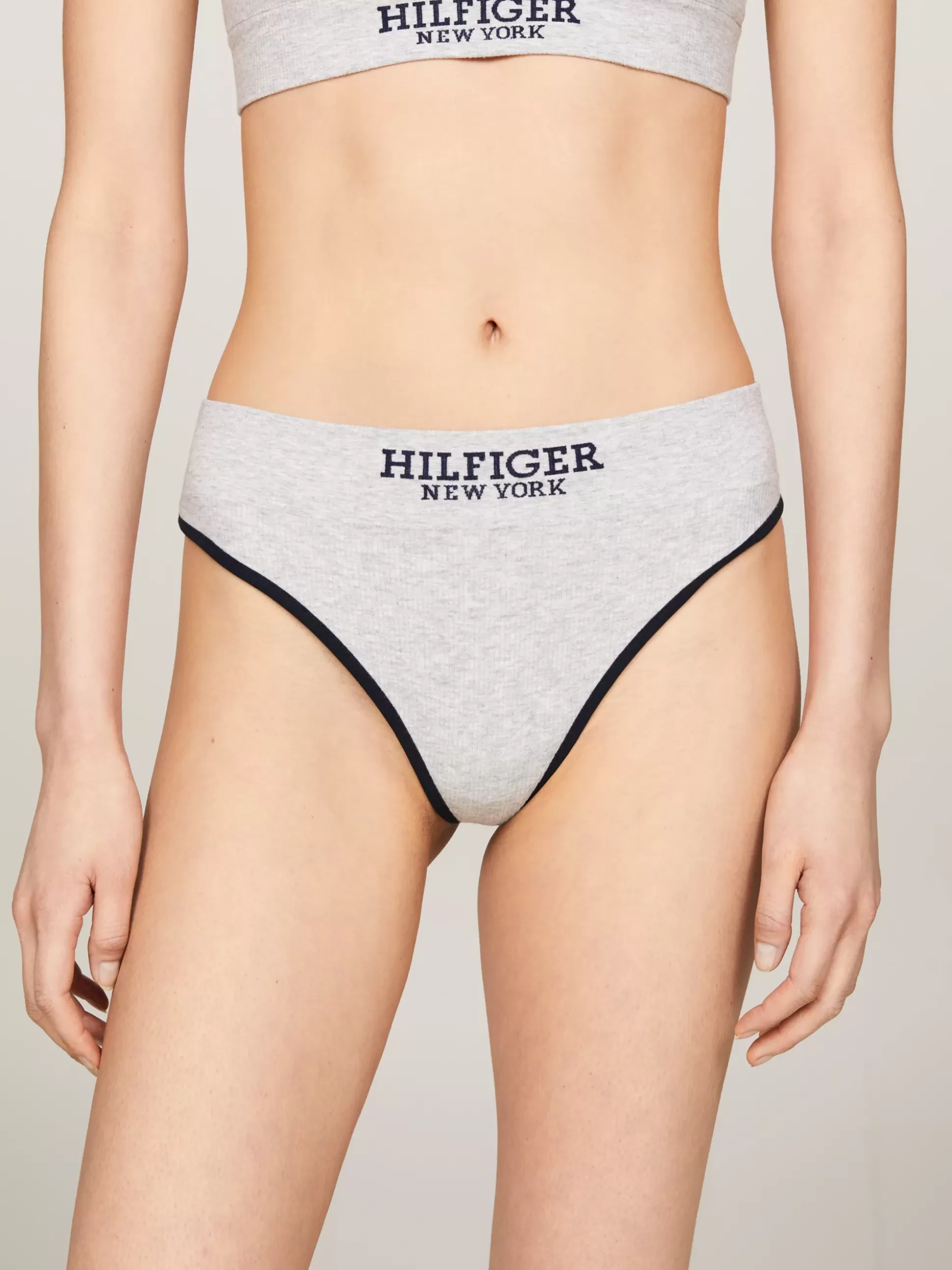 Tommy Hilfiger Figi | Bielizna^Thongi Hilfiger Monotype Z Kontrastową Lamówką