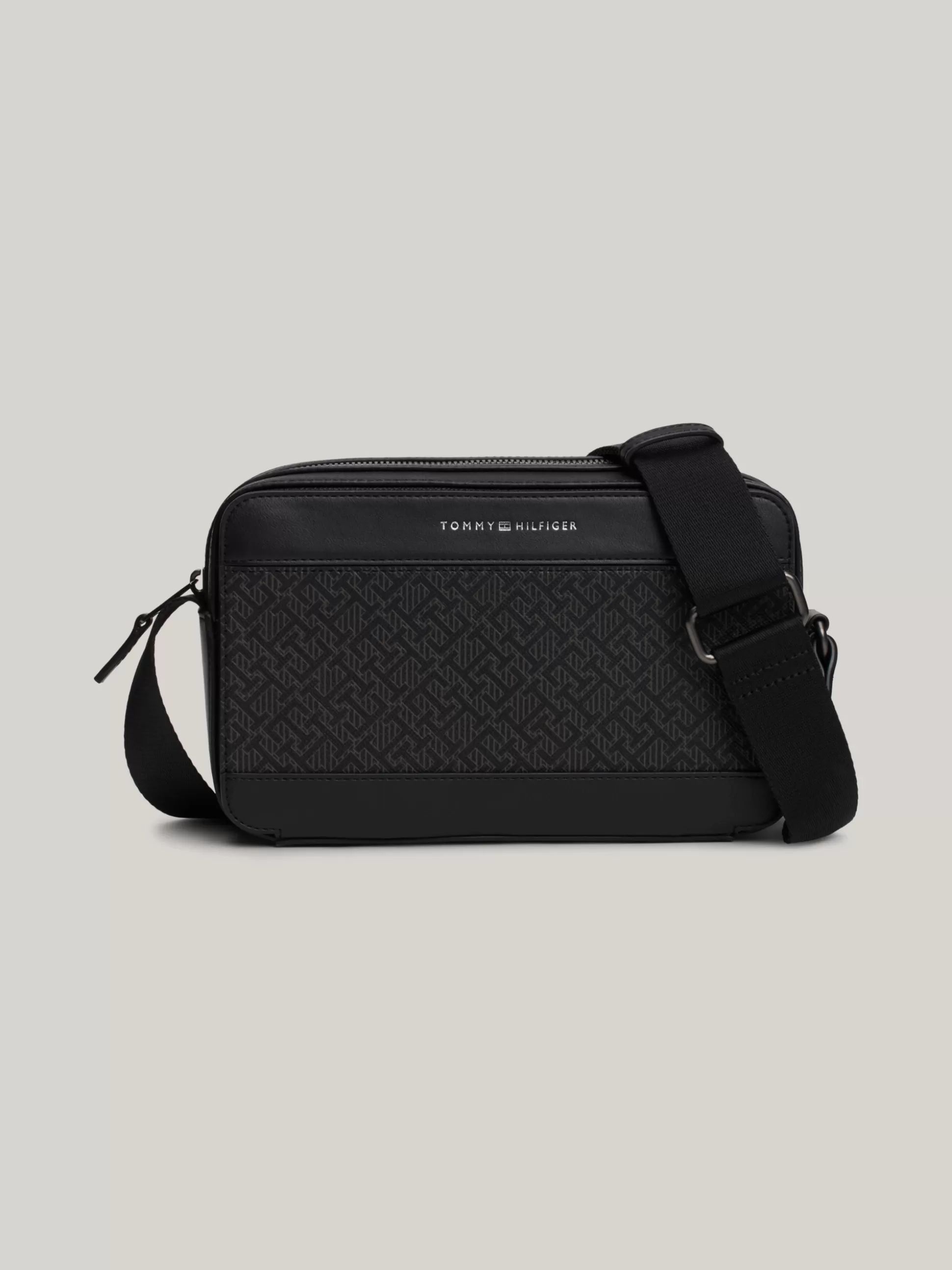 Tommy Hilfiger Torebki Na Pasku^Torba Na Ramię Typu Reporter Z em TH