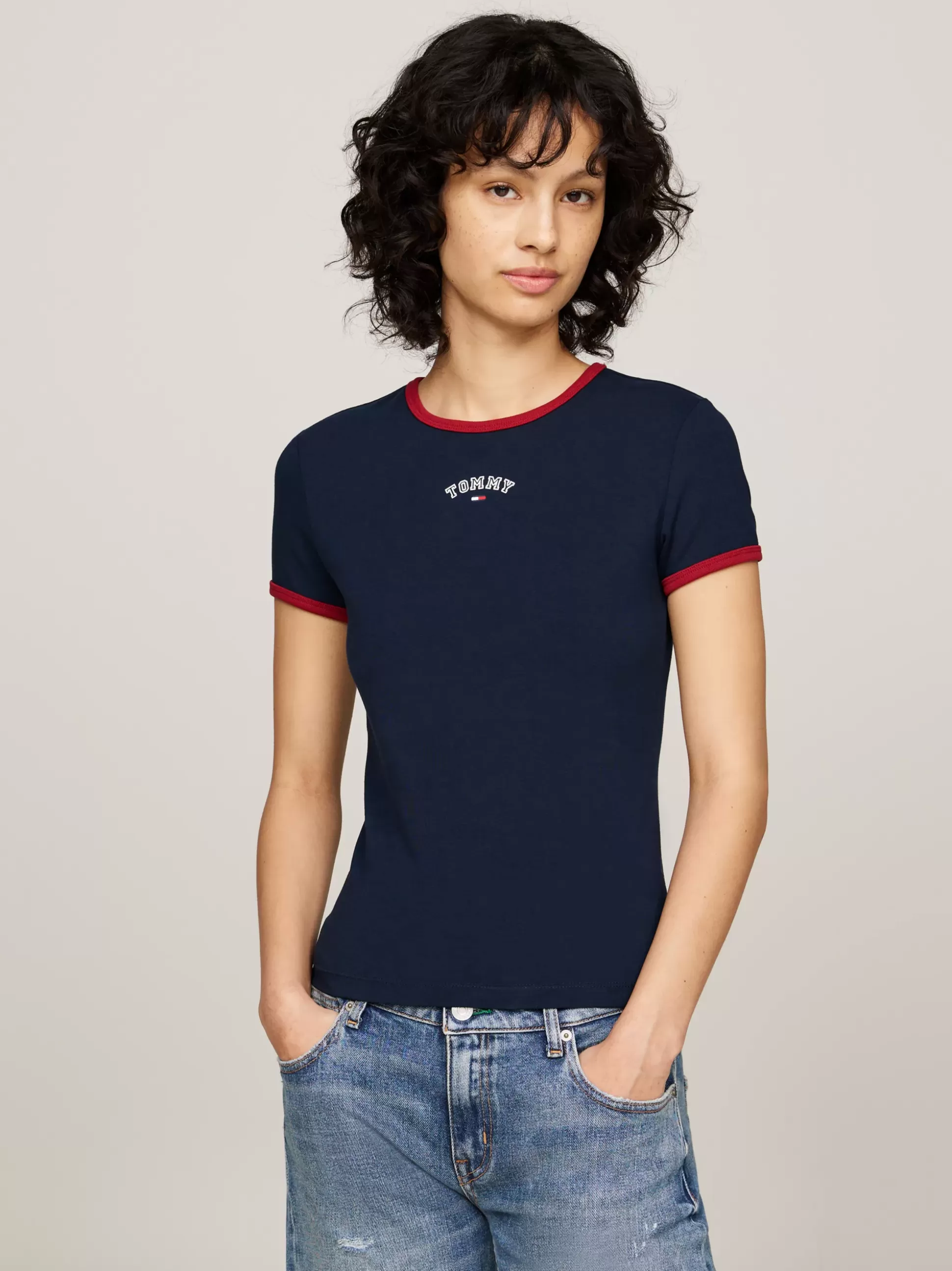 Tommy Hilfiger T-Shirty^T-shirt O Wąskim Kroju W Stylu Varsity