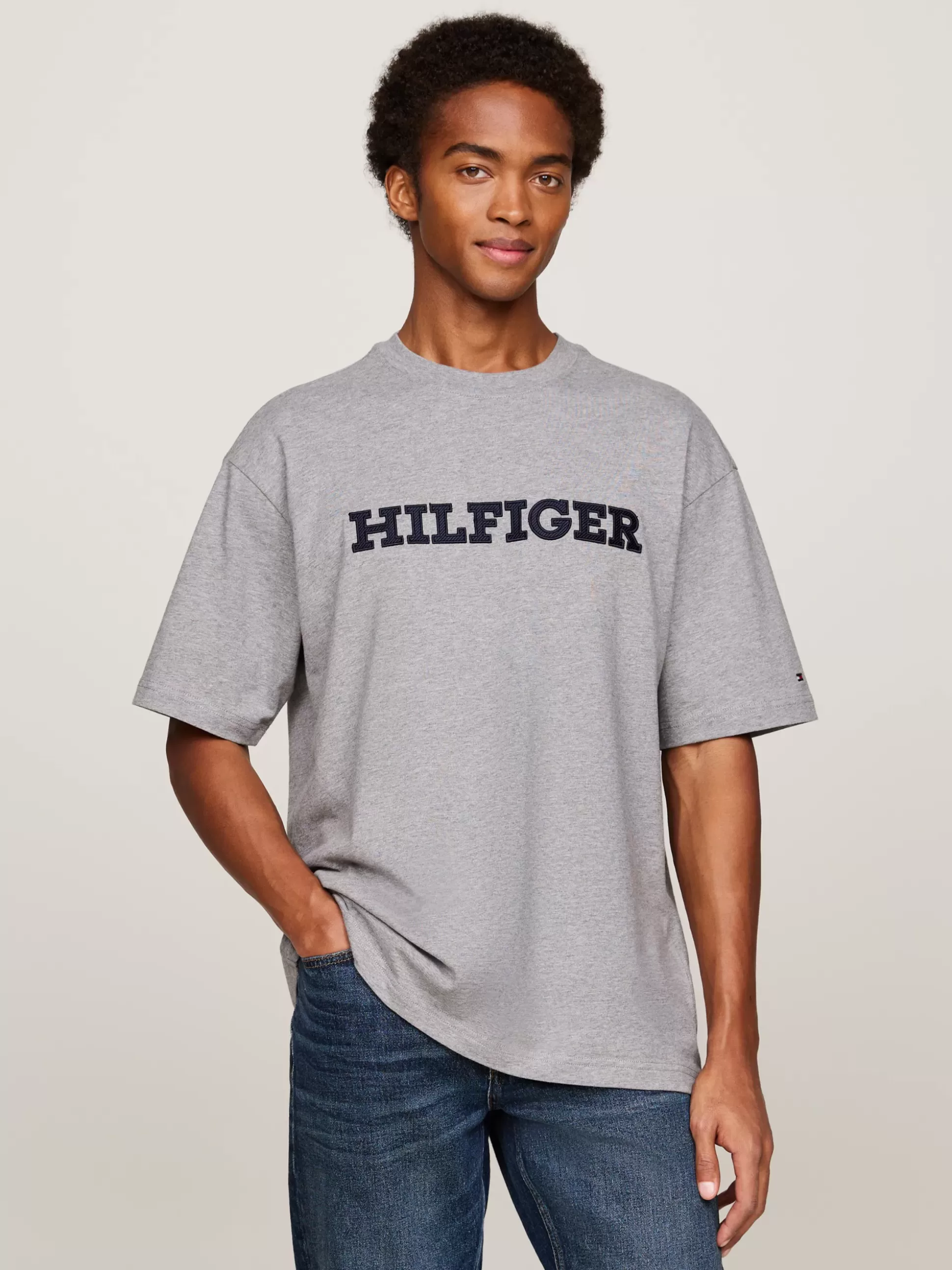 Tommy Hilfiger T-Shirty^T-shirt Z Diagonalu Z Wyhaftowanym Logo