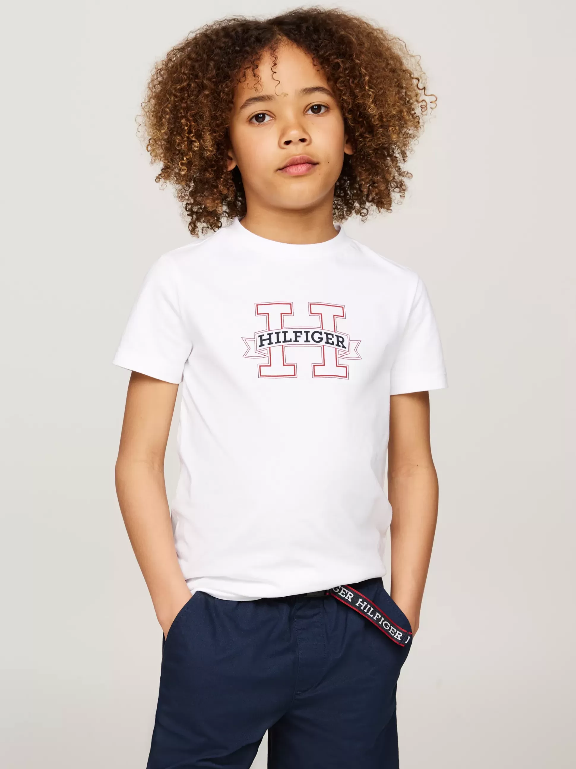 Dzieci Tommy Hilfiger T-Shirty I Koszulki Polo^T-shirt Z Logo Hilfiger Wykonanym Czcionką Monotypową