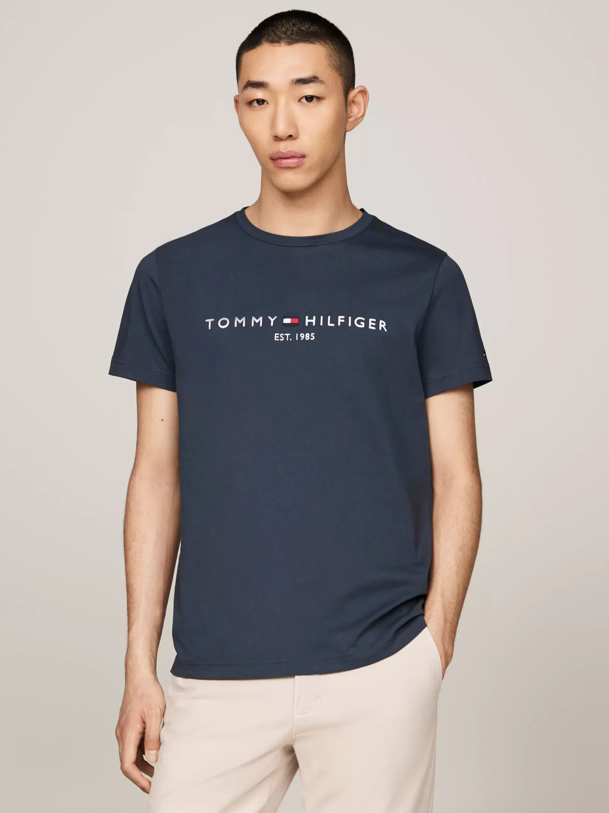 Tommy Hilfiger T-Shirty^Wąski T-shirt Z Wyhaftowanym Logo