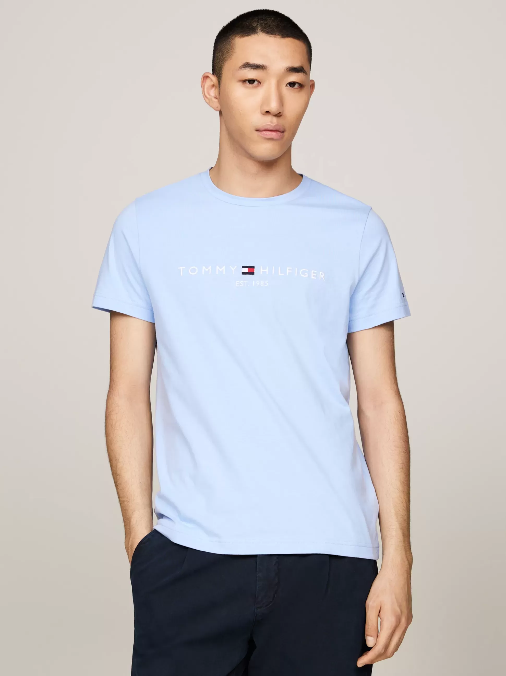 Tommy Hilfiger T-Shirty^Wąski T-shirt Z Wyhaftowanym Logo