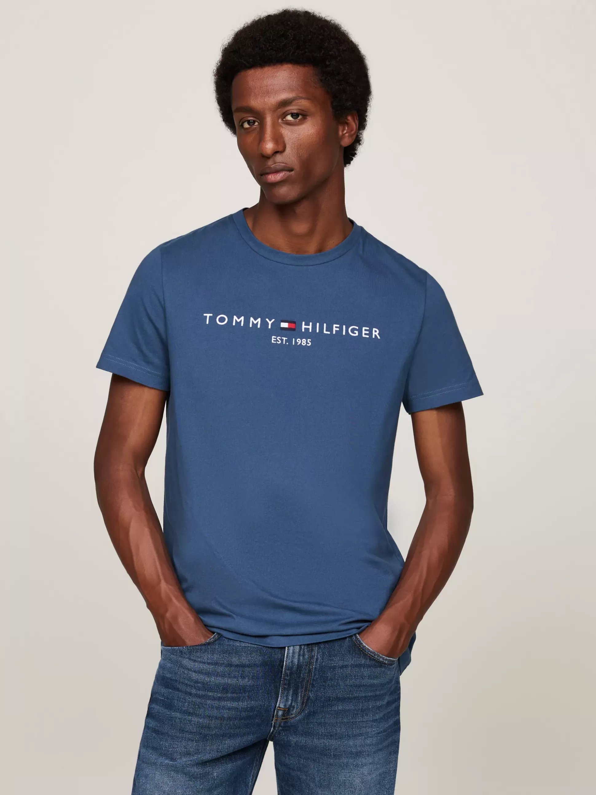 Tommy Hilfiger T-Shirty^Wąski T-shirt Z Wyhaftowanym Logo