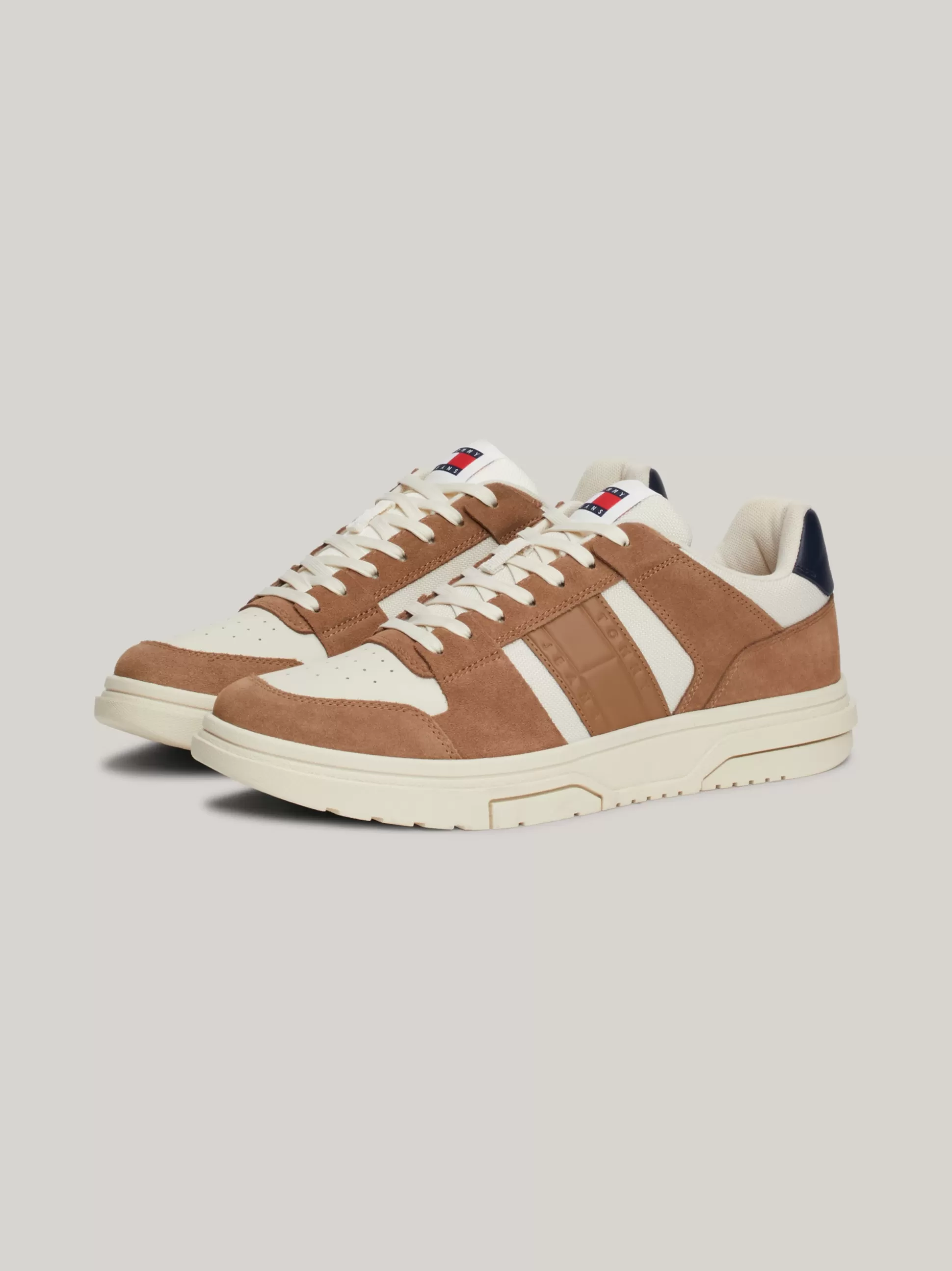 Tommy Hilfiger Sneakersy^Zamszowe Buty Sportowe Brooklyn Ze Wstawkami