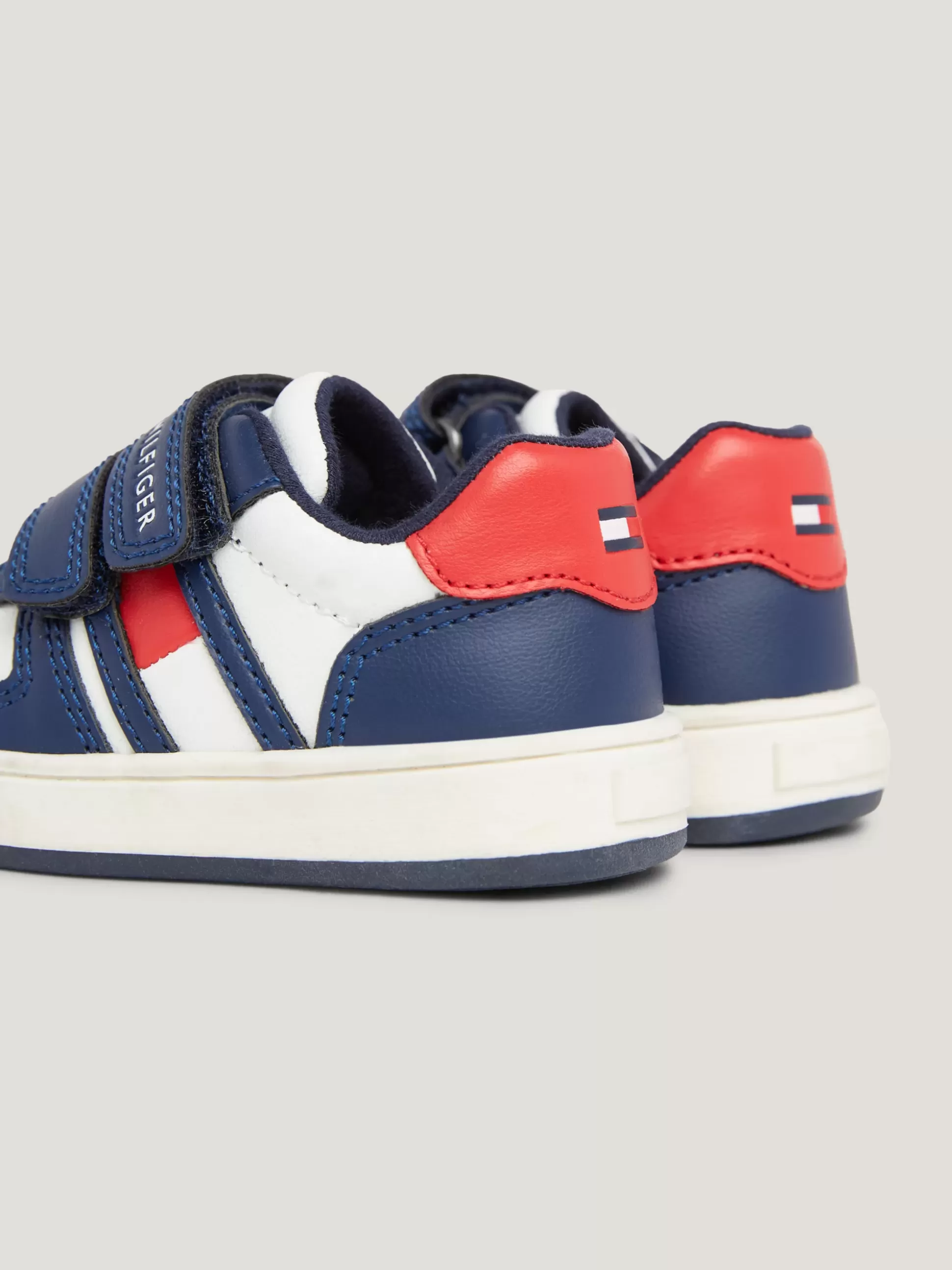 Dzieci Tommy Hilfiger Obuwie I Akcesoria^Zapinane Na Rzep Buty Sportowe W Bloki Kolorów